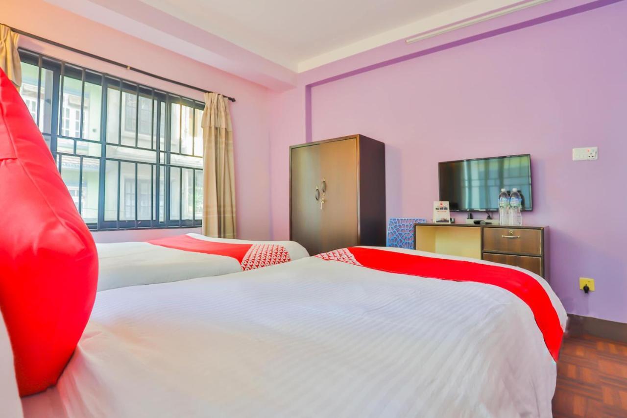 Oyo 720 Lekali Homes And Restaurant كاتماندو المظهر الخارجي الصورة