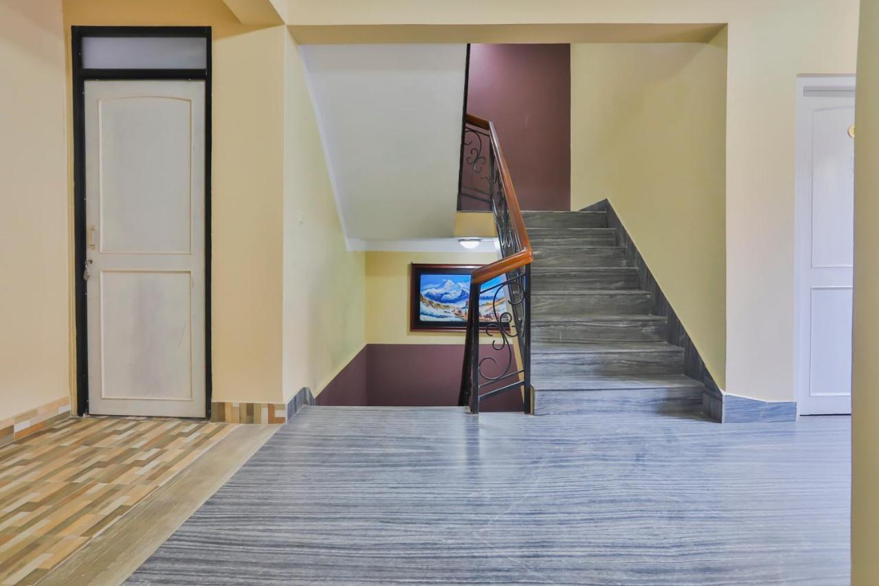 Oyo 720 Lekali Homes And Restaurant كاتماندو المظهر الخارجي الصورة