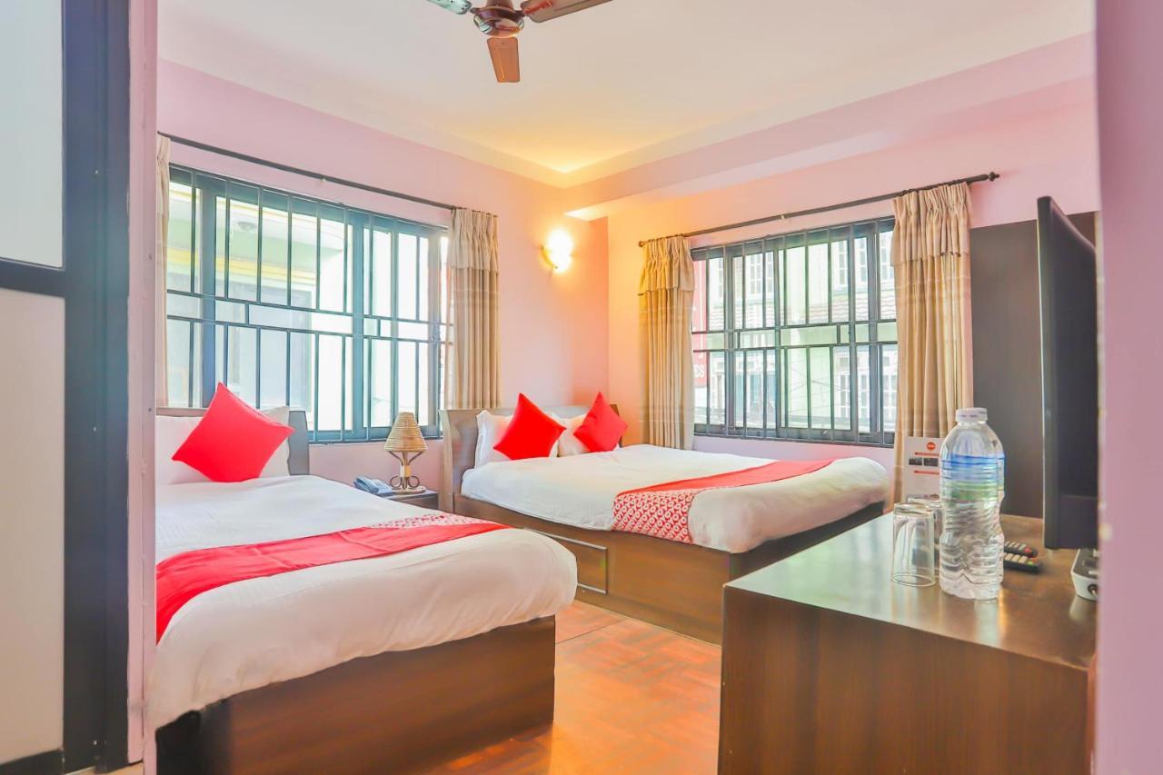 Oyo 720 Lekali Homes And Restaurant كاتماندو المظهر الخارجي الصورة